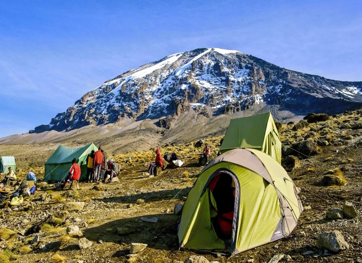 NGULI Kilimanjaro camp at alpine altitude below the summit