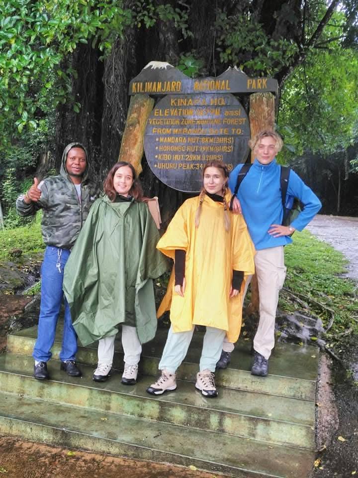 NGULI hiking group on the trail to Mandara Hut